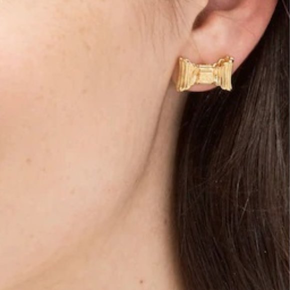 ♠️ Kate Spade ♠️️ "All Wrapped Up" Gold Bow Studs - Picture 6 of 7